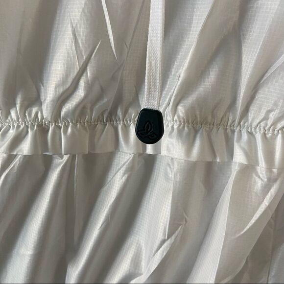 Prana white lightweight hooded zip up jacket sz Small - Picture 4 of 5